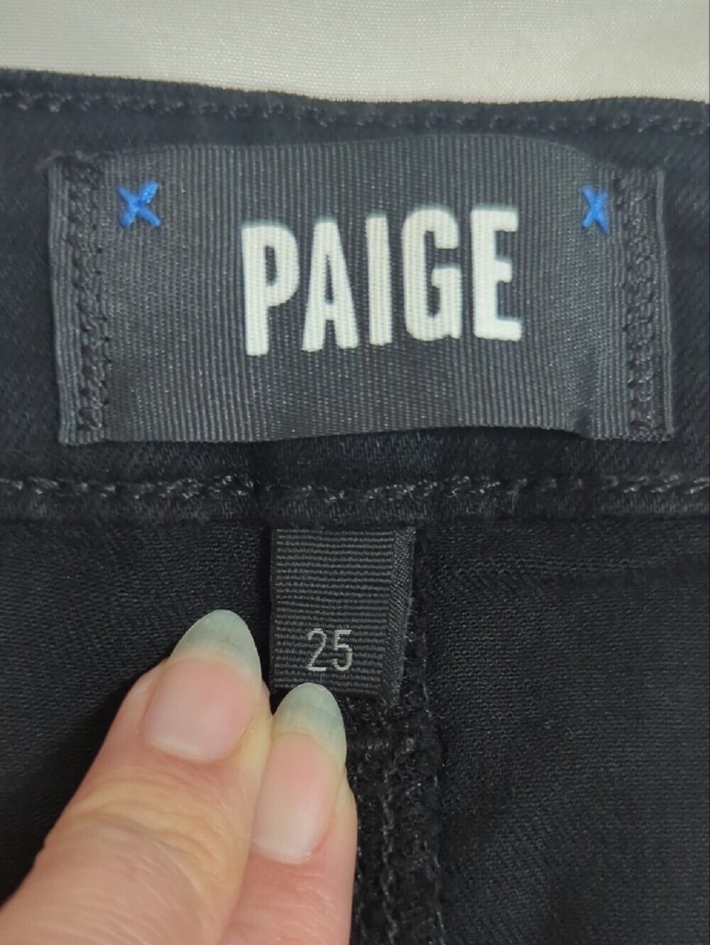 PAIGE Gemma Skinny Jean, Color Black Shadow Size 25 - Picture 14 of 15